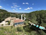 Maison 7 pièces 242 m²