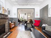 Maison 7 pièces 243 m²