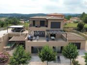 Maison 7 pièces 255 m²