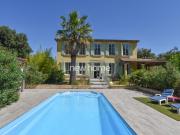 Maison 7 pièces 244 m²