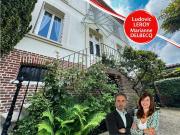 Maison 7 pièces 245 m²