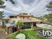 Maison 7 pièces 246 m²