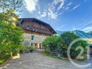 Maison 7 pièces 246 m²