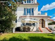 Maison 7 pièces 247 m²