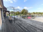 Maison 7 pièces 247 m²