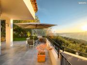 Maison 7 pièces 250 m²