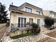 Maison 7 pièces 250 m²