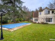 Maison 7 pièces 250 m²