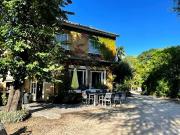 Maison 7 pièces 250 m²