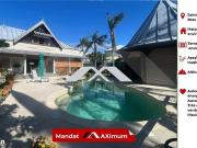 Maison 7 pièces 250 m²