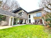 Maison 7 pièces 250 m²