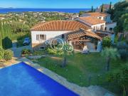 Maison 7 pièces 250 m²