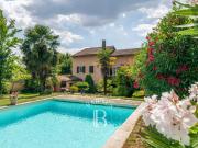 Maison 7 pièces 252 m²