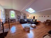 Maison 7 pièces 252 m²