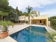 Maison 7 pièces 253 m²