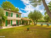 Maison 7 pièces 254 m²