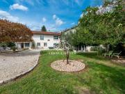 Maison 7 pièces 255 m²