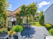 Maison 7 pièces 257 m²