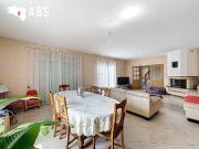 Maison 7 pièces 257 m²