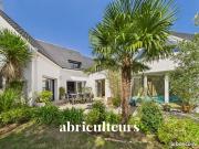 Maison 7 pièces 258 m²