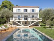 Maison 7 pièces 259 m²