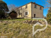 Maison 7 pièces 260 m²