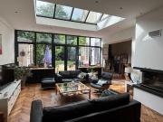 Maison 7 pièces 260 m²