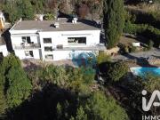 Maison 7 pièces 260 m²