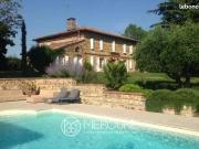 Maison 7 pièces 260 m²