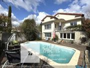 Maison 7 pièces 260 m²