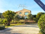 Maison 7 pièces 260 m²