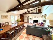 Maison 7 pièces 260 m²