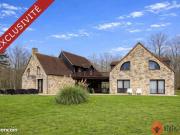 Maison 7 pièces 261 m²