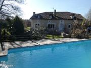 Maison 7 pièces 261 m²
