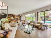 Maison 7 pièces 263 m²