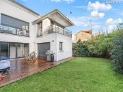 Maison 7 pièces 264 m²