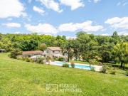 Maison 7 pièces 265 m²