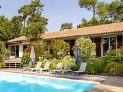 Maison 7 pièces 474 m²