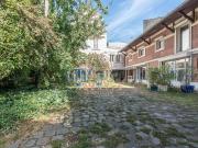 Maison 7 pièces 265 m²