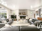 Maison 7 pièces 270 m²