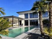 Maison 7 pièces 270 m²