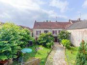 Maison 7 pièces 272 m²
