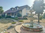 Maison 7 pièces 272 m²