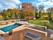 Maison 7 pièces 274 m²