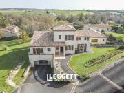 Maison 7 pièces 275 m²