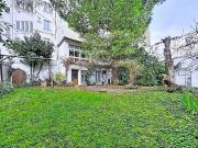 Maison 7 pièces 275 m²