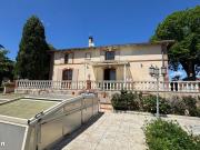 Maison 7 pièces 277 m²