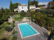 Maison 7 pièces 280 m²