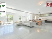Maison 7 pièces 280 m²