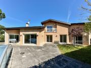 Maison 7 pièces 281 m²